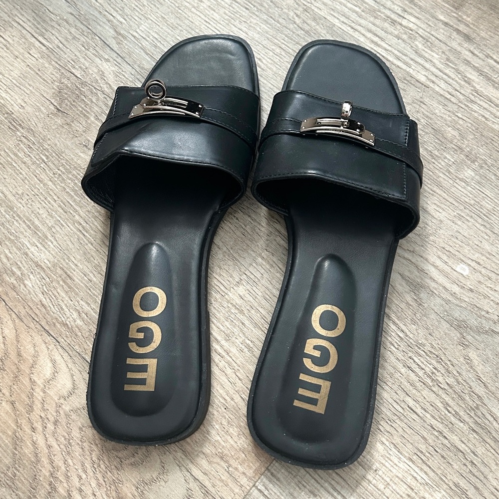 NEW EGO black lock detail slider sandals size 6.